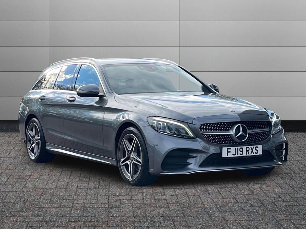 Main listing image - Mercedes-Benz C-Class