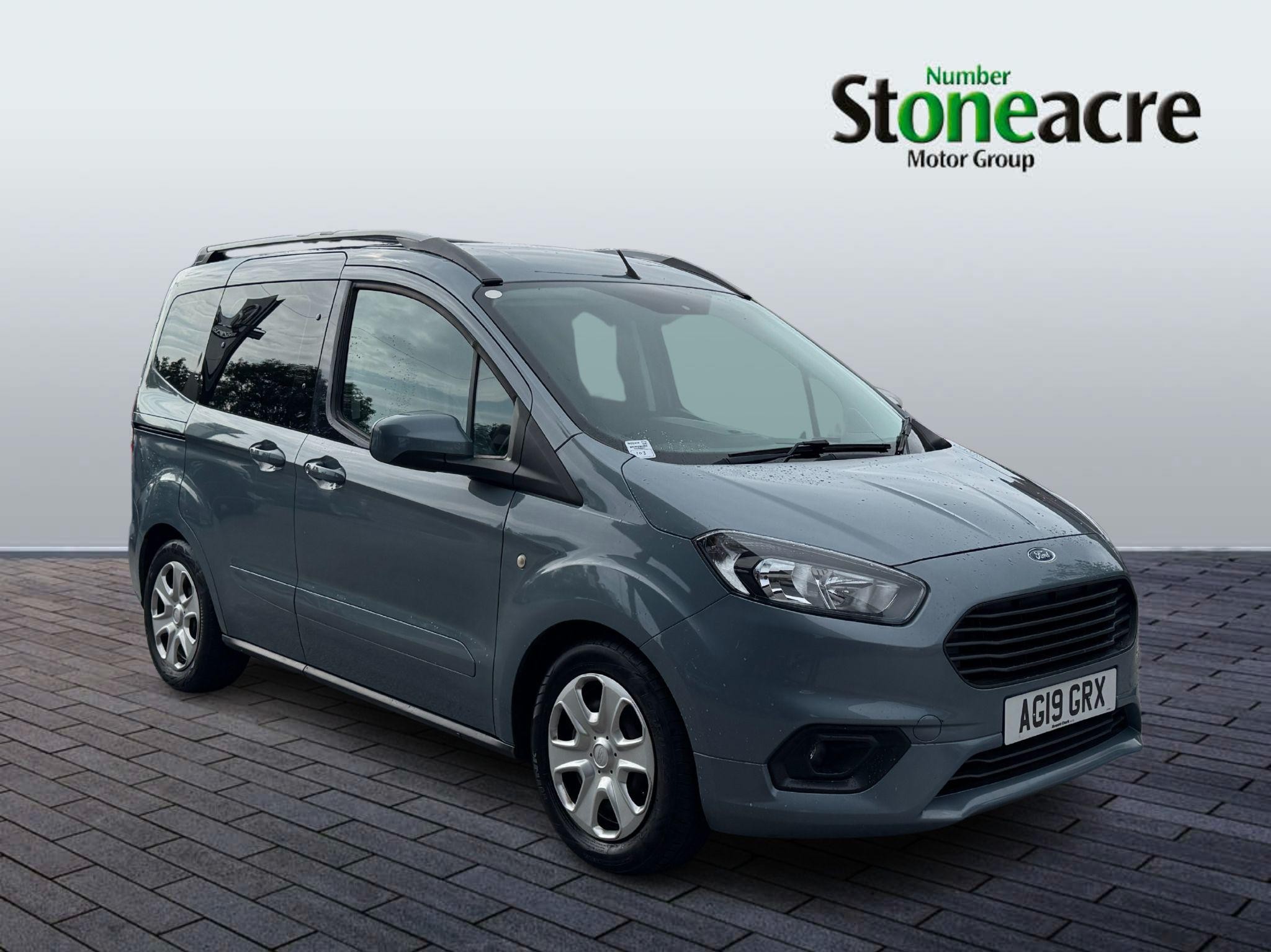 Main listing image - Ford Tourneo Courier