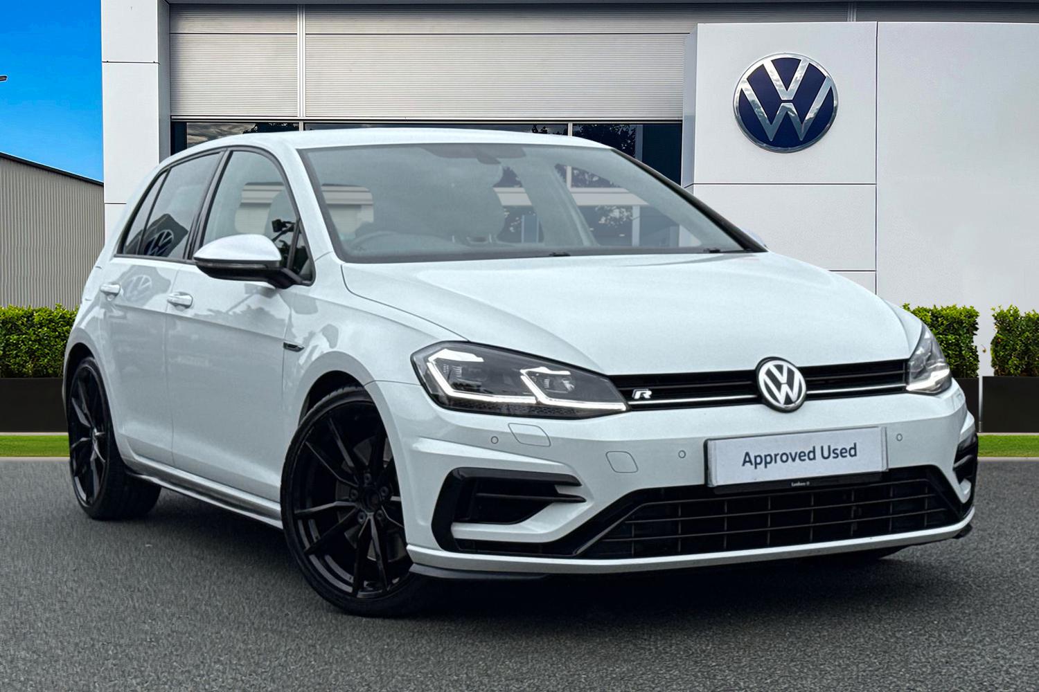 Main listing image - Volkswagen Golf R