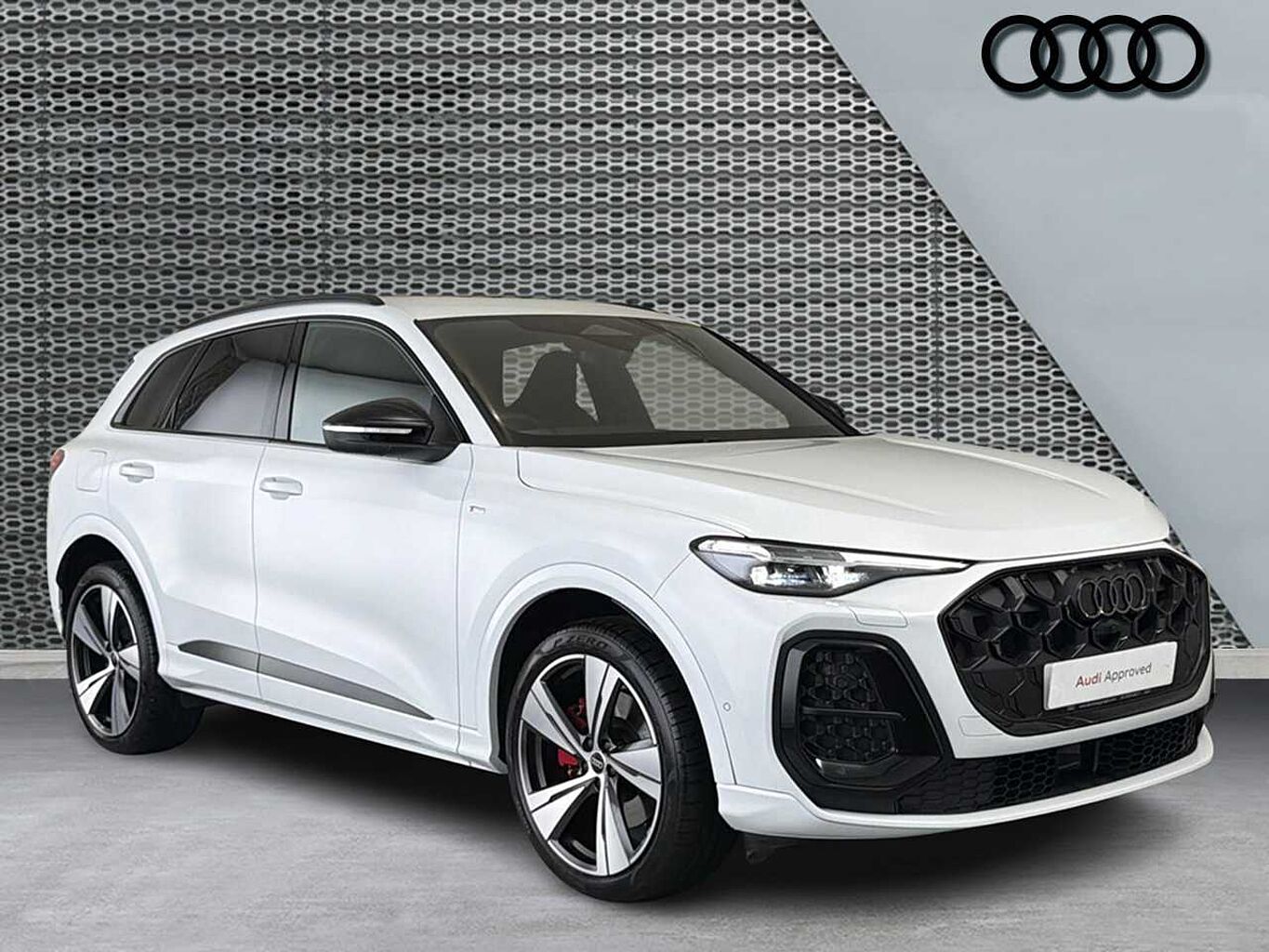 Main listing image - Audi Q5
