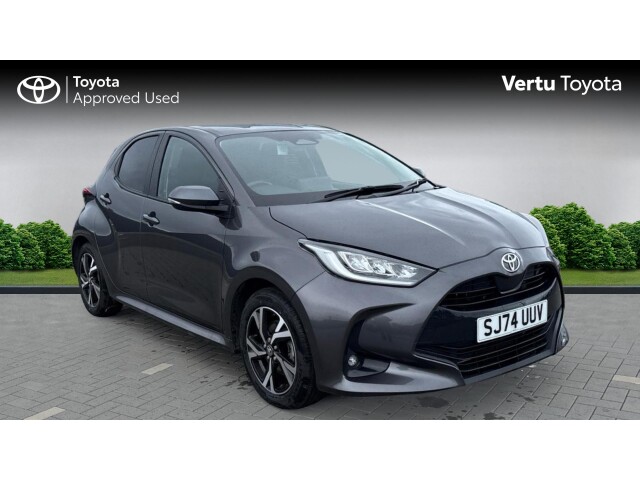 Main listing image - Toyota Yaris