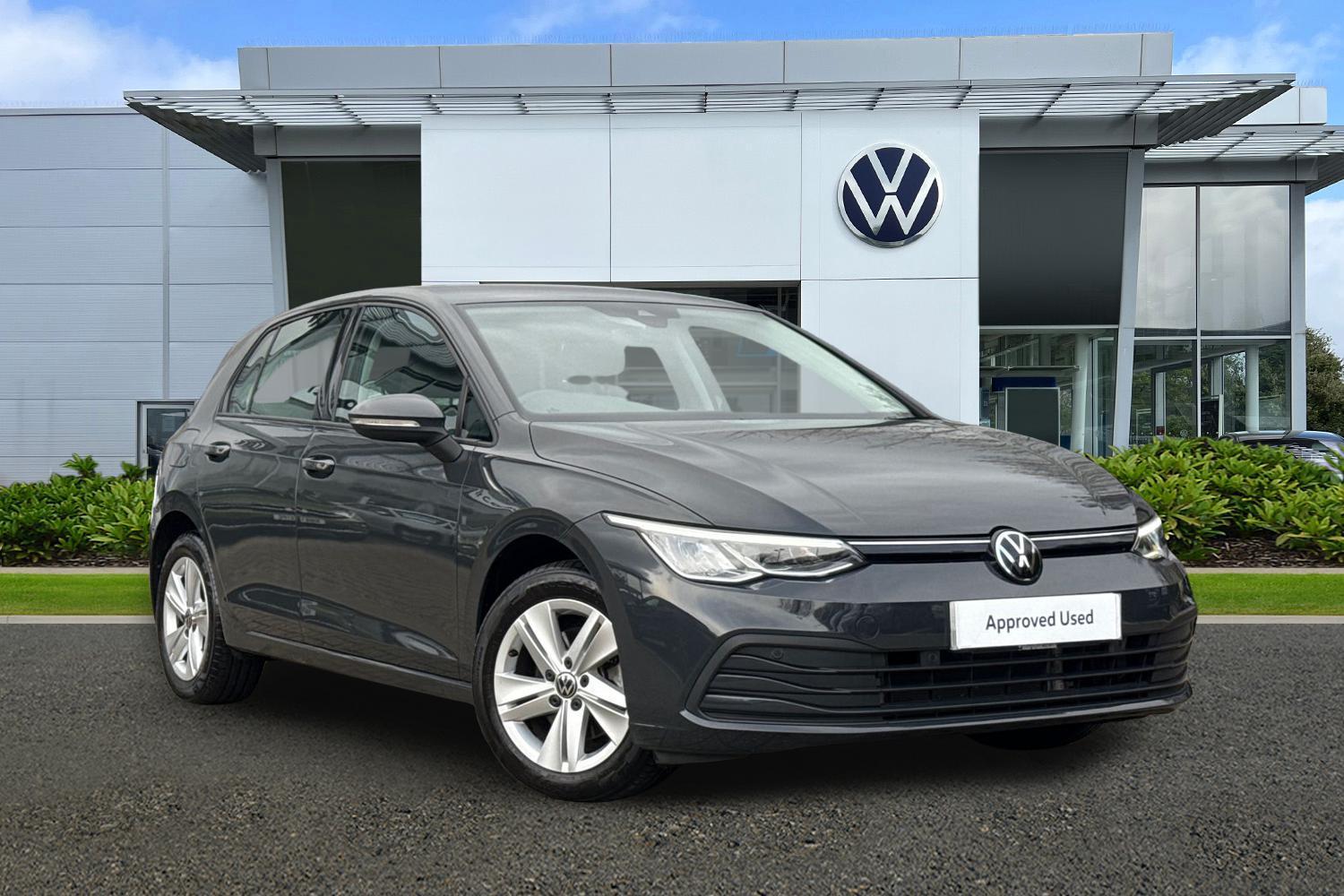Main listing image - Volkswagen Golf