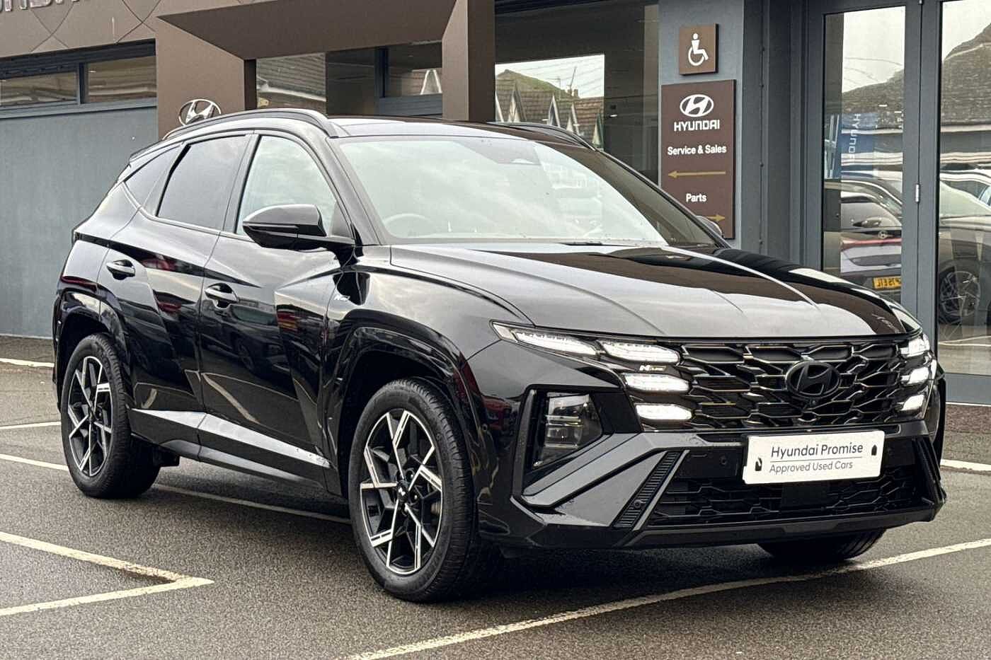 Main listing image - Hyundai Tucson