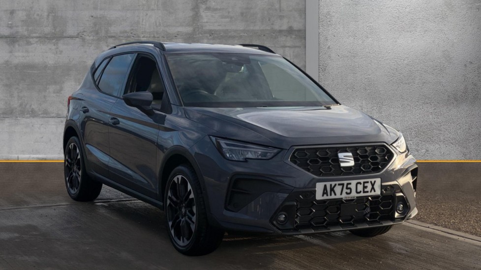 Main listing image - SEAT Arona