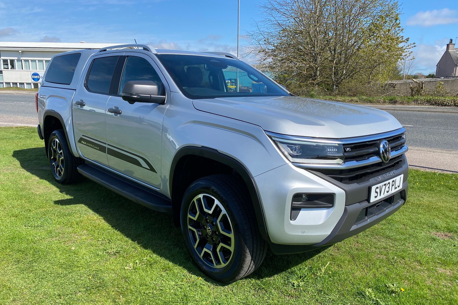 Main listing image - Volkswagen Amarok