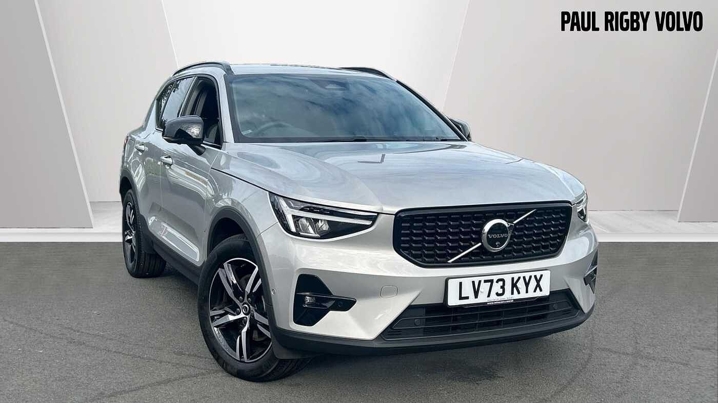 Main listing image - Volvo XC40