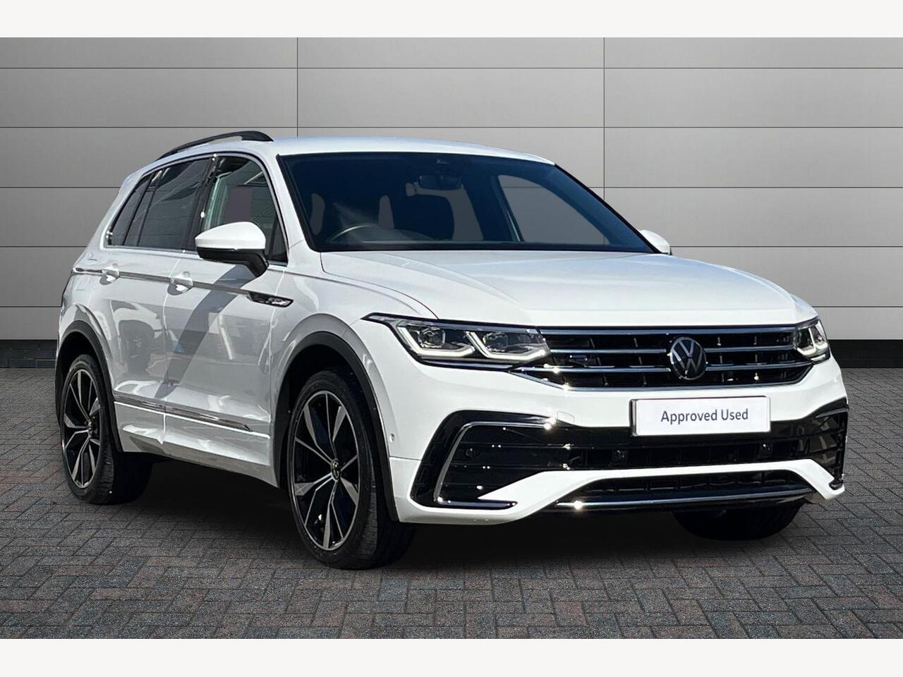 Main listing image - Volkswagen Tiguan