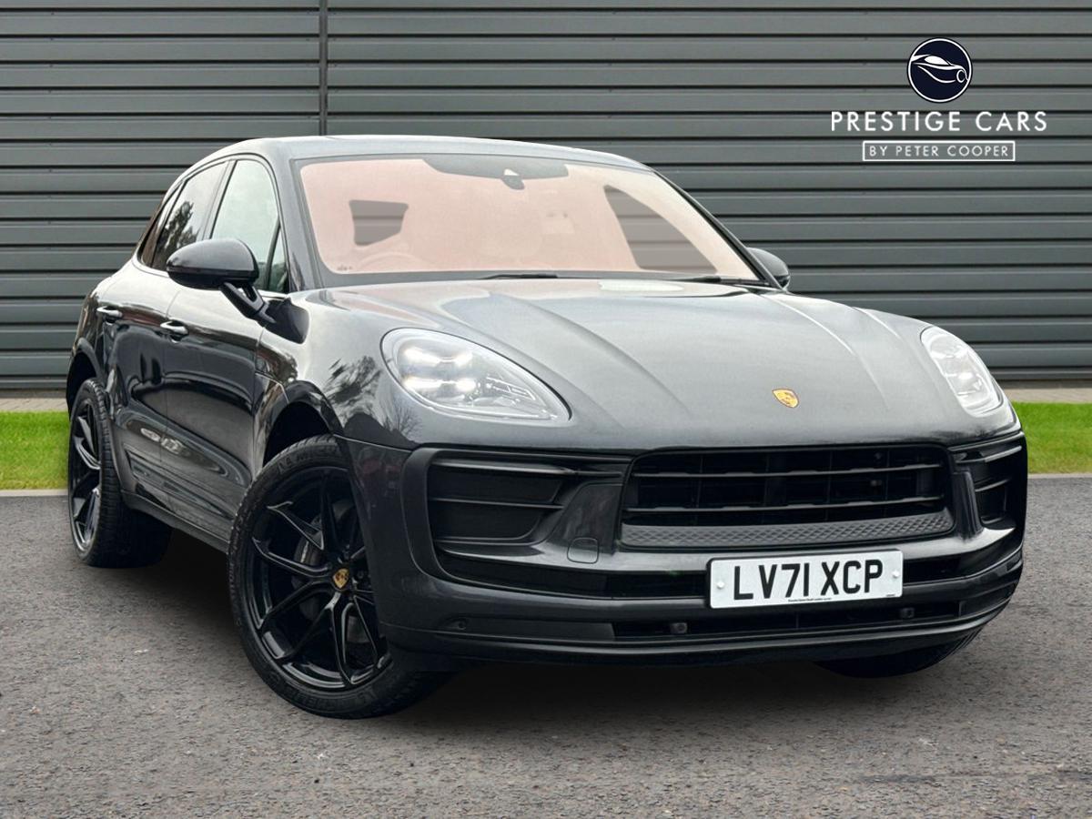 Main listing image - Porsche Macan