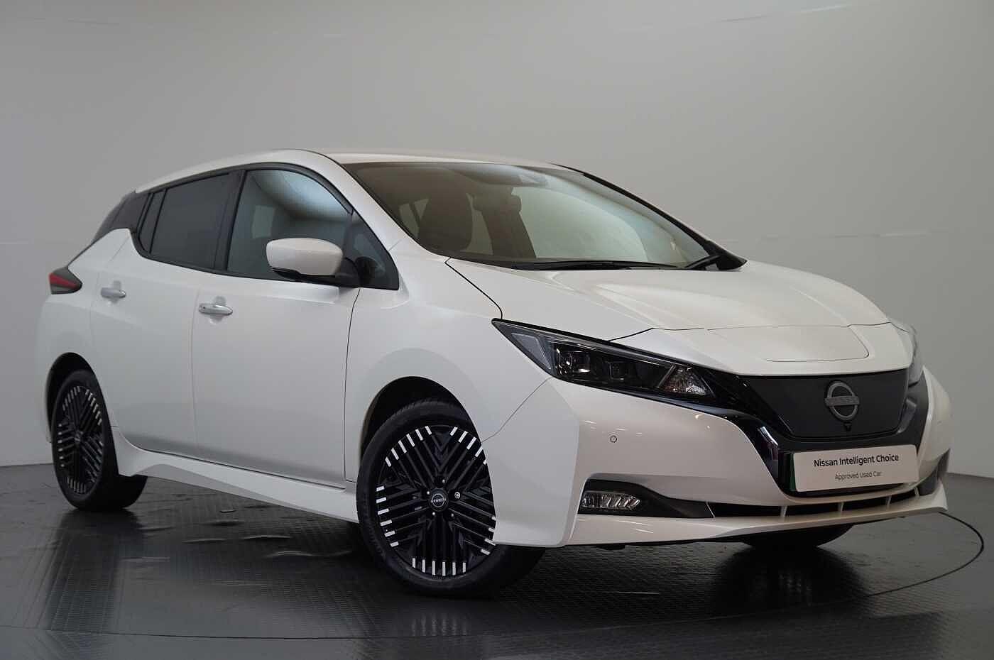 Main listing image - Nissan Leaf