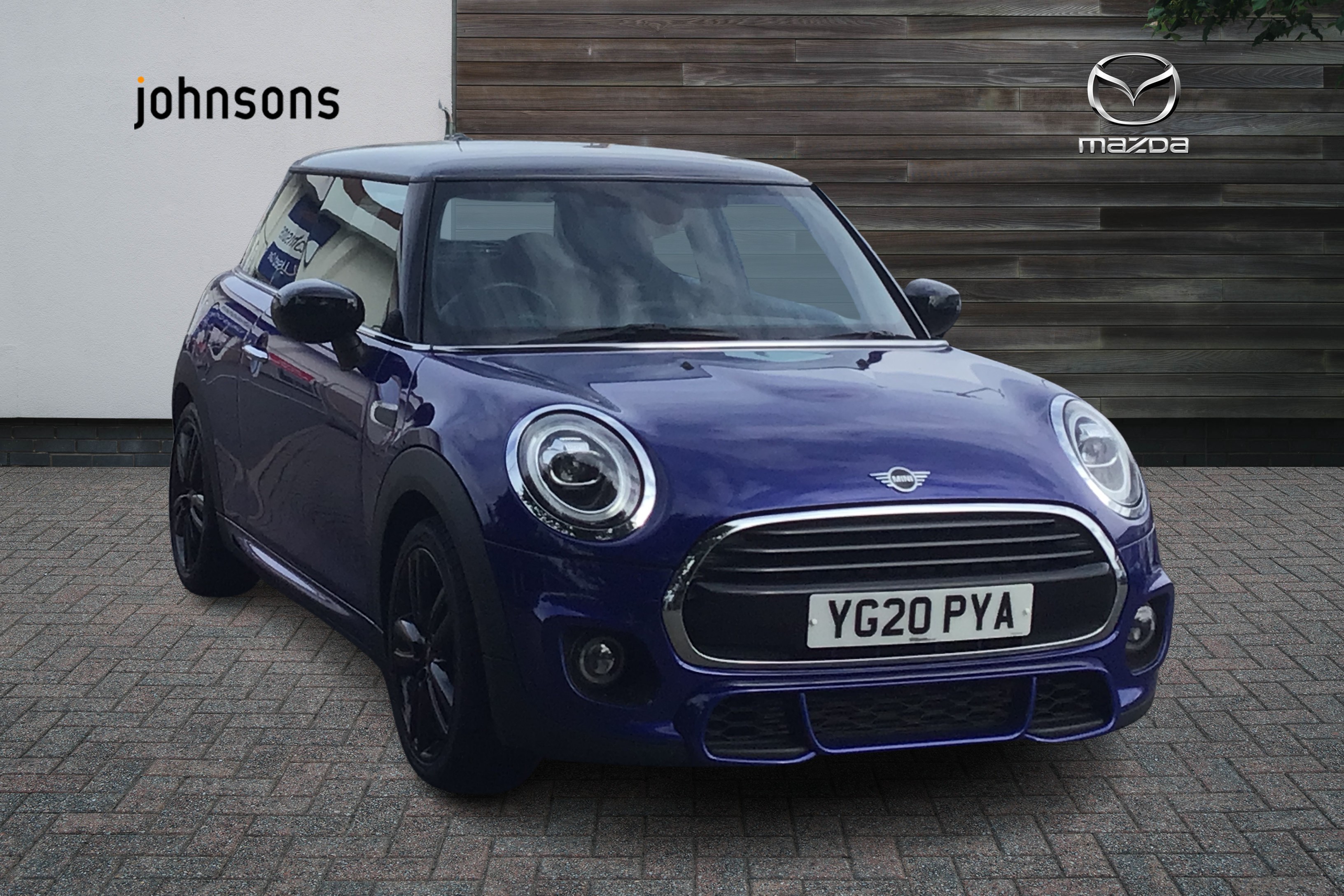 Main listing image - MINI Hatchback