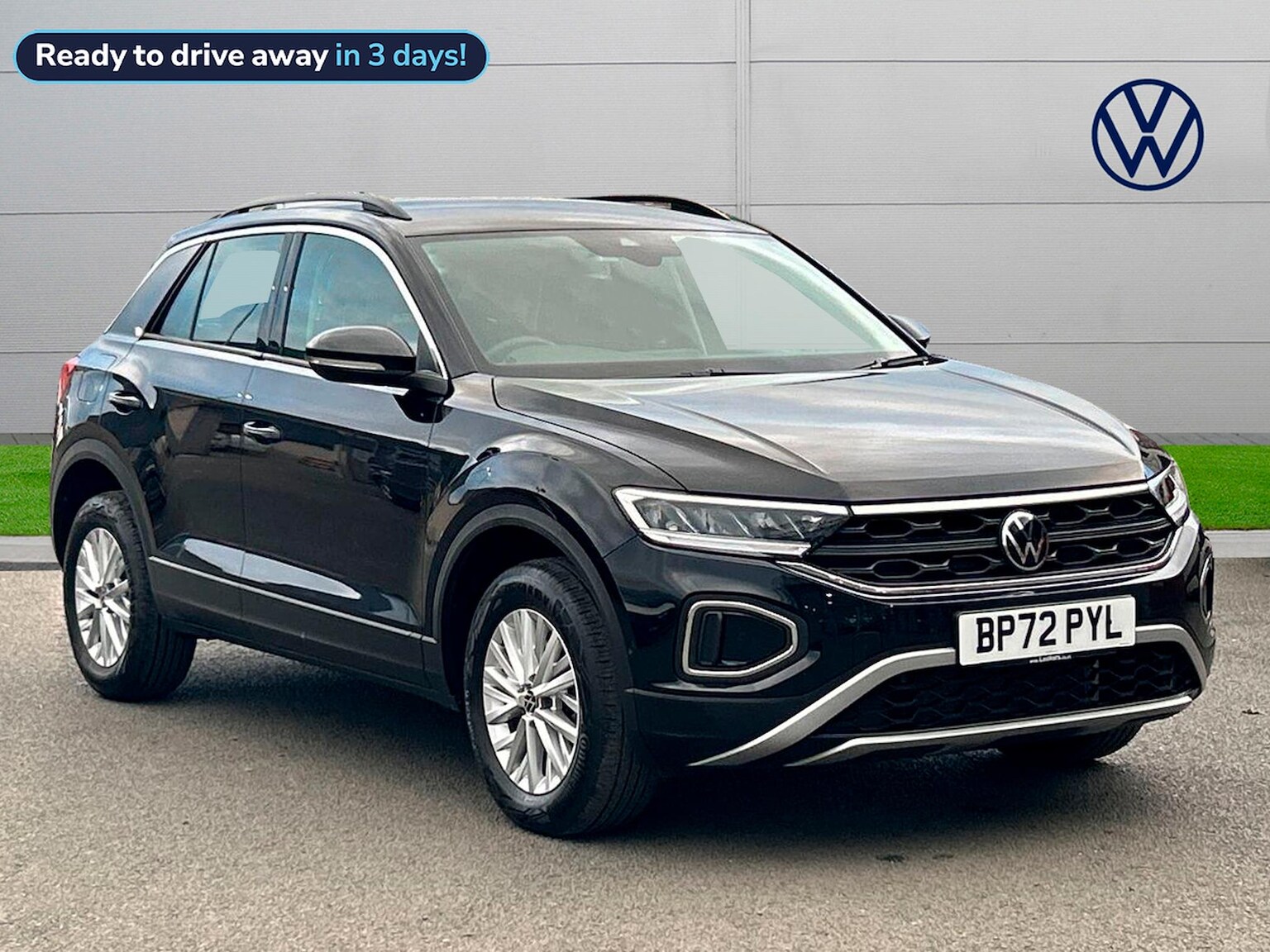 Main listing image - Volkswagen T-Roc