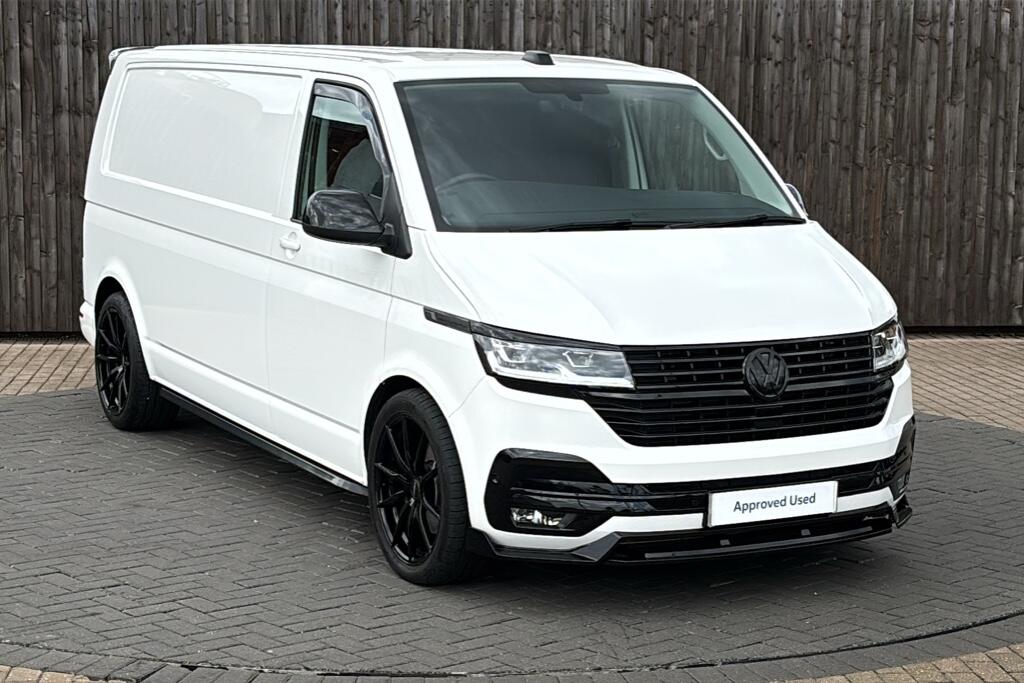 Main listing image - Volkswagen Transporter