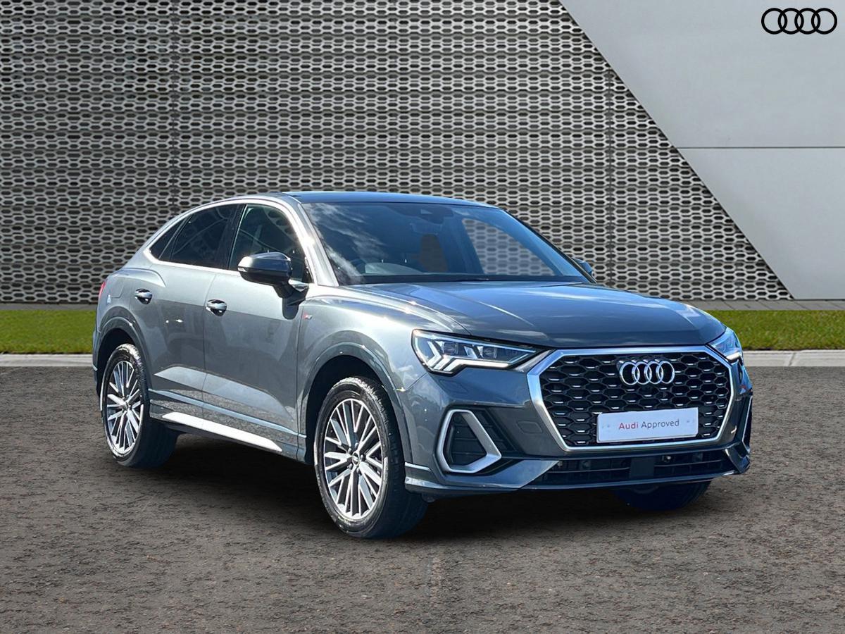 Main listing image - Audi Q3