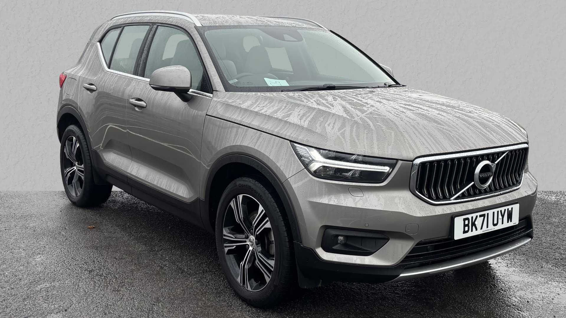 Main listing image - Volvo XC40