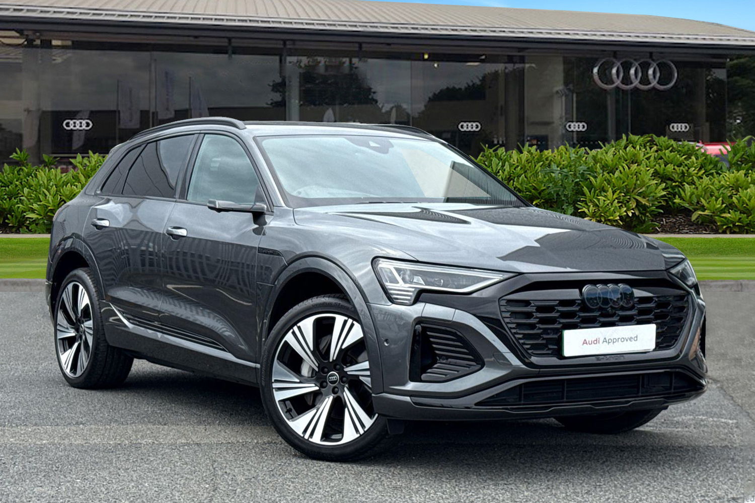 Main listing image - Audi Q8 e-tron