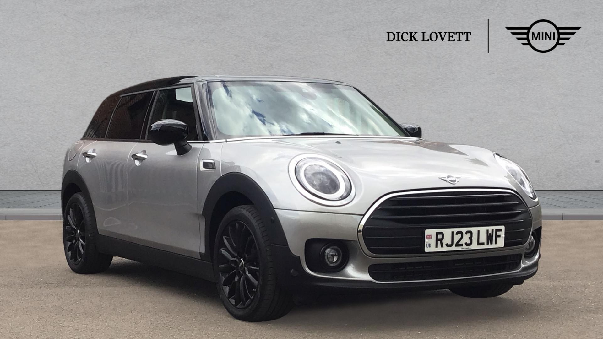 Main listing image - MINI Clubman