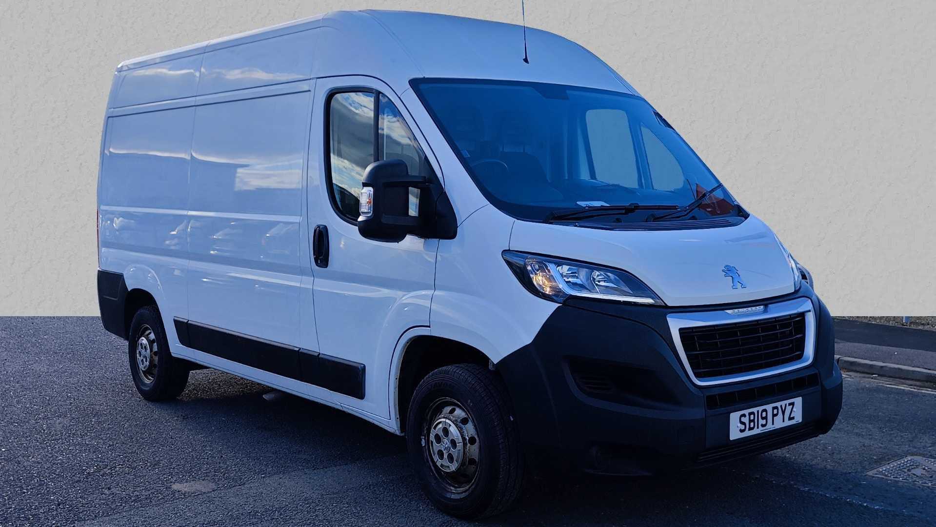 Main listing image - Peugeot Boxer