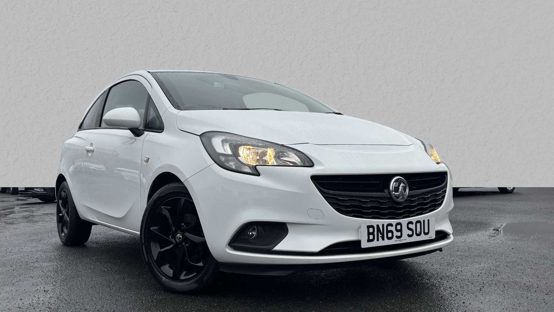 Main listing image - Vauxhall Corsa