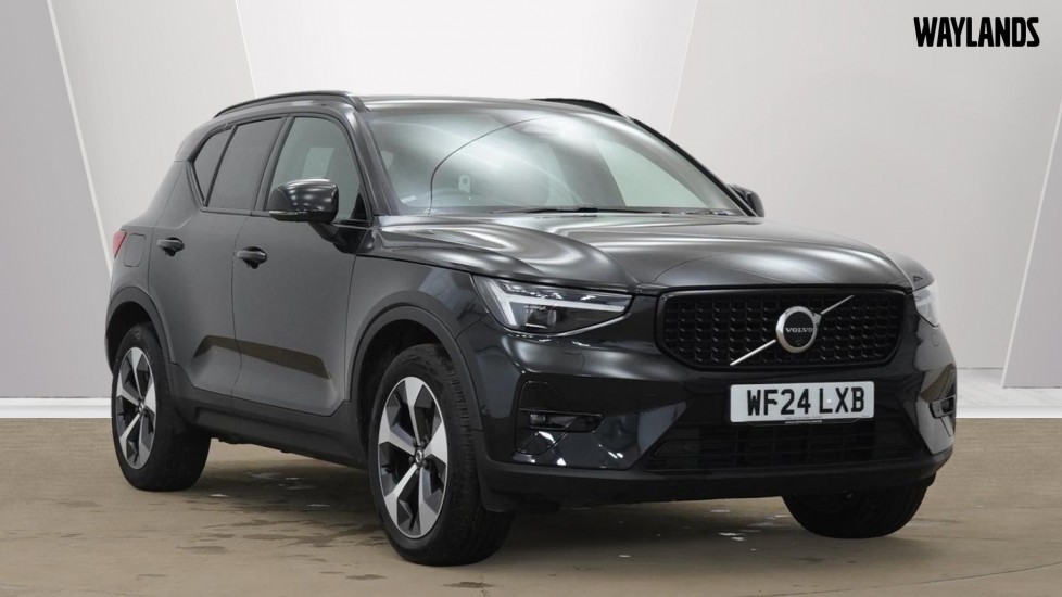 Main listing image - Volvo XC40