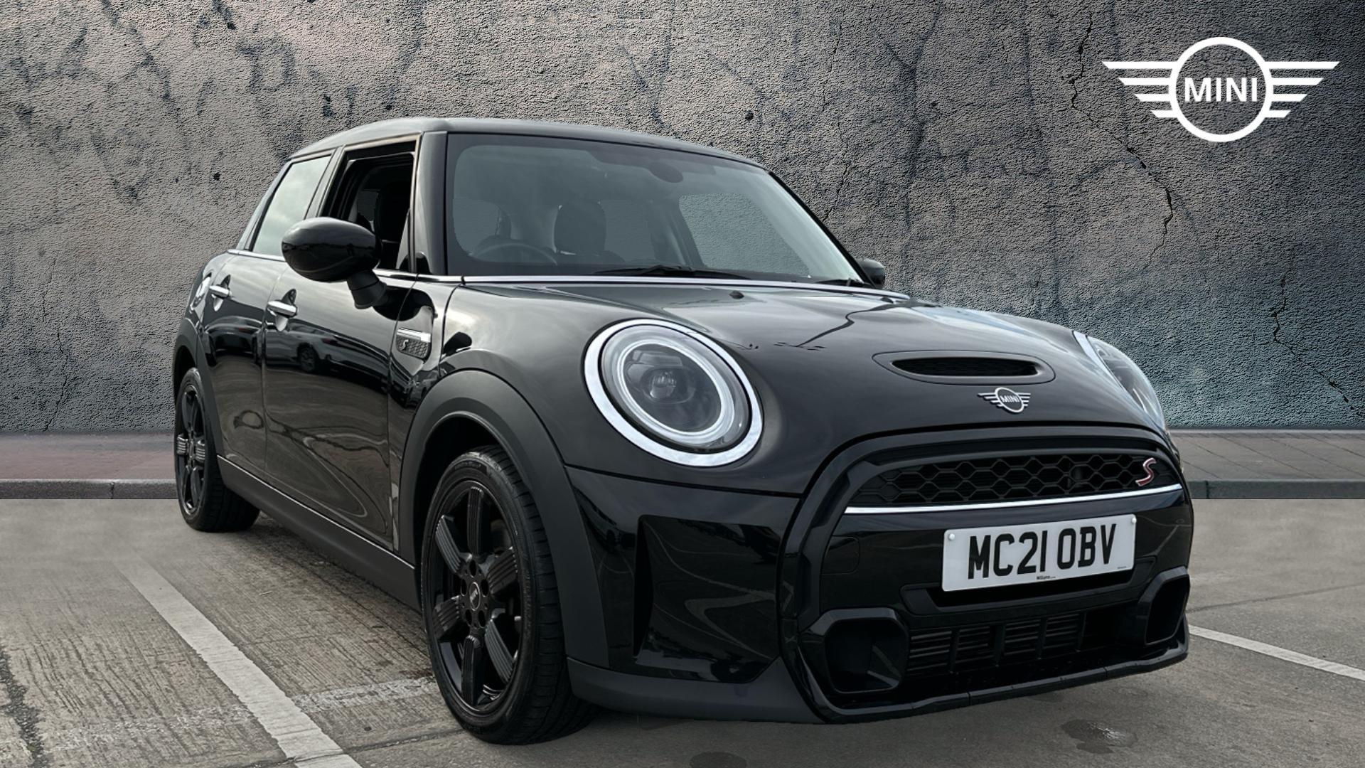 Main listing image - MINI Hatchback 5dr