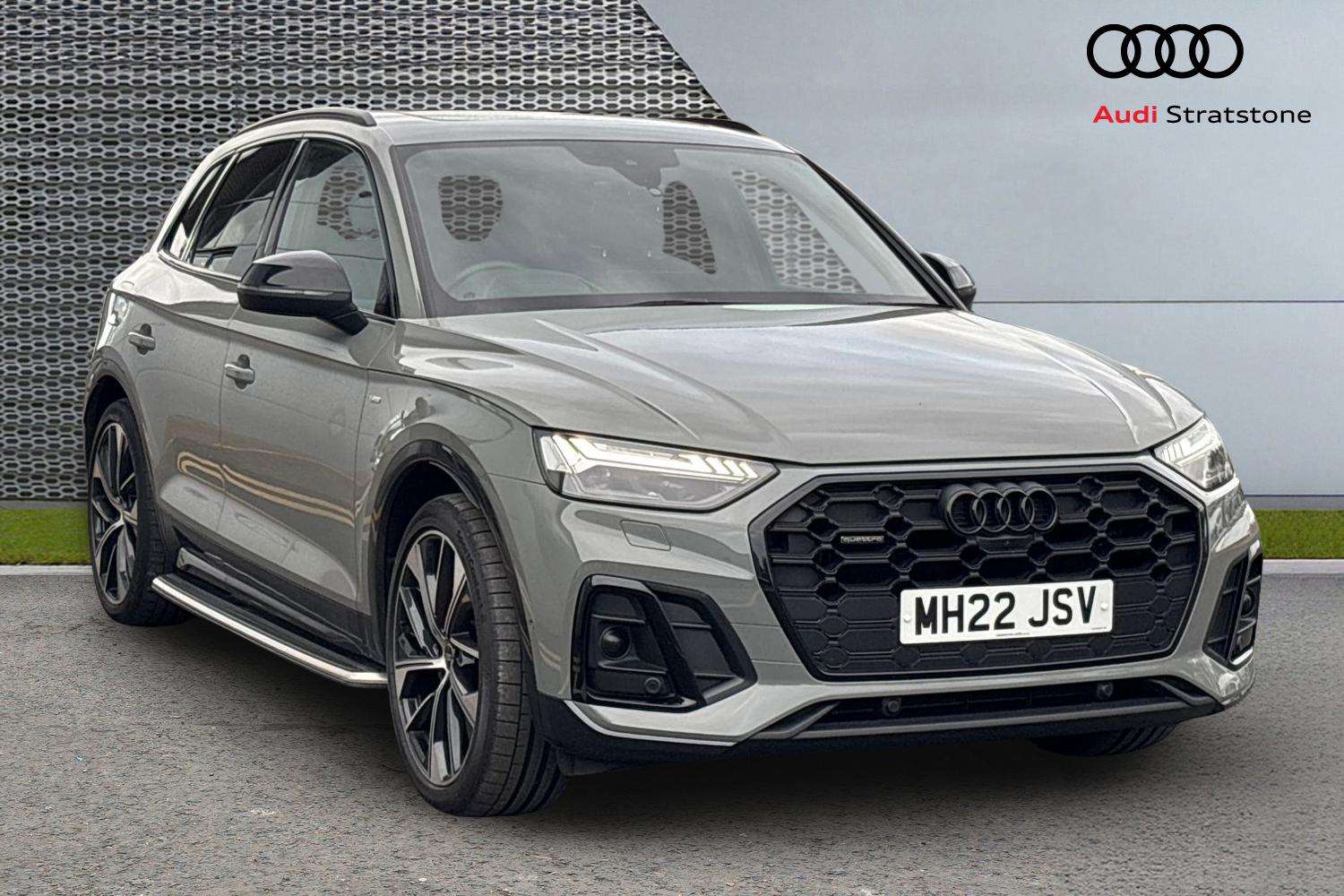 Main listing image - Audi Q5