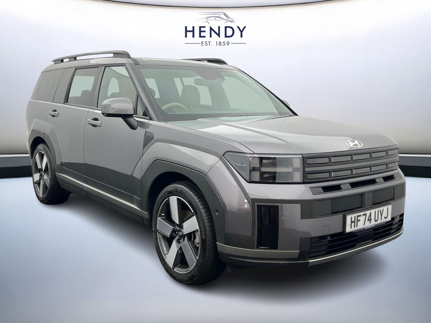 Main listing image - Hyundai Santa Fe