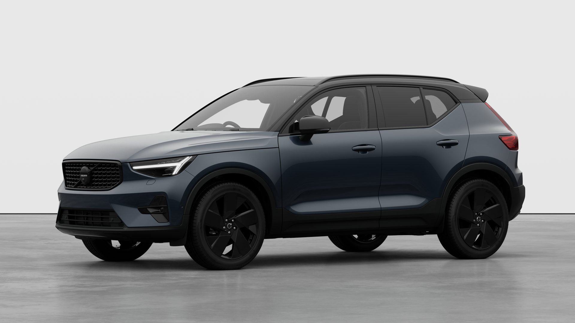 Main listing image - Volvo XC40