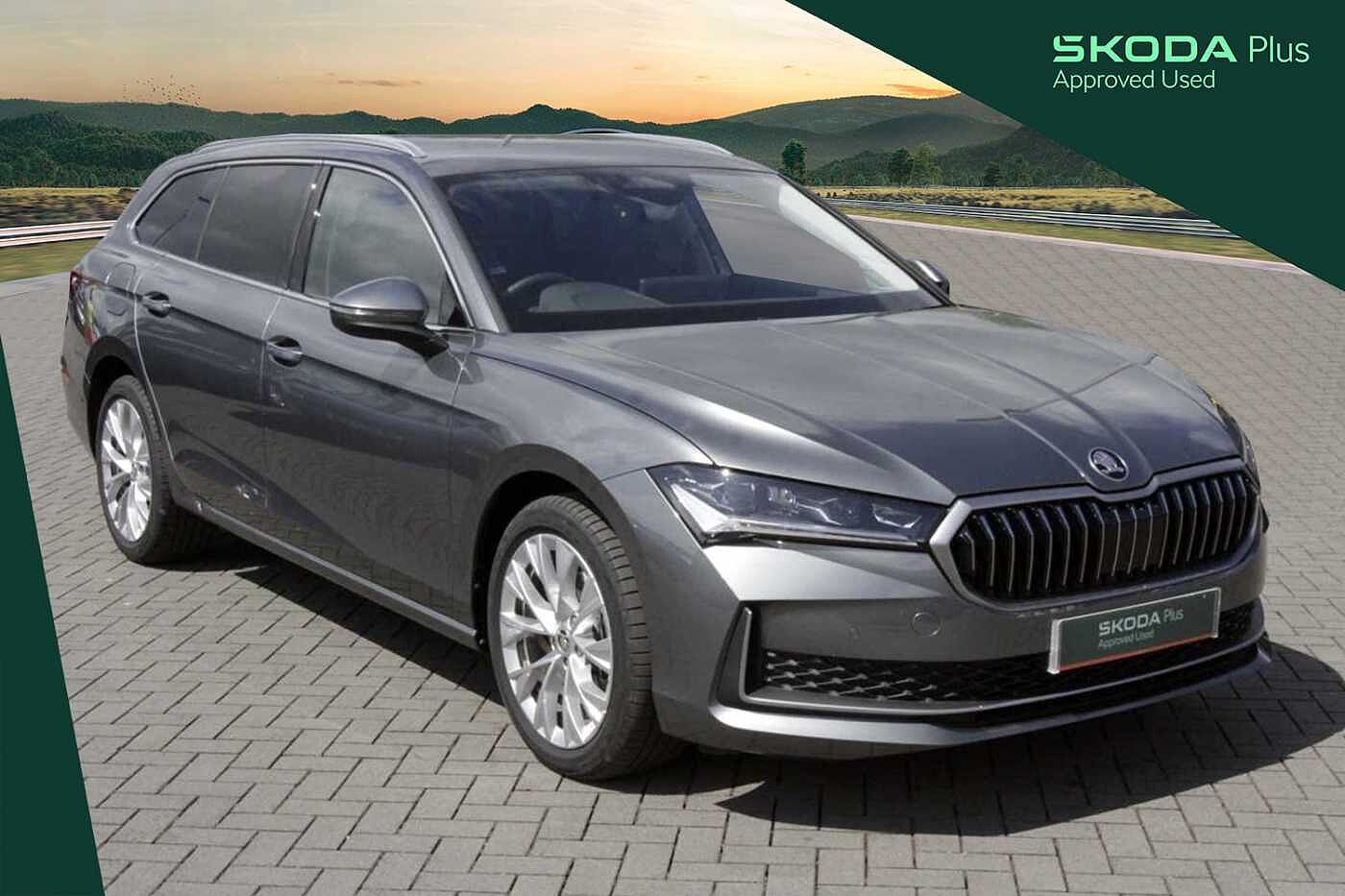 Main listing image - Skoda Superb Estate