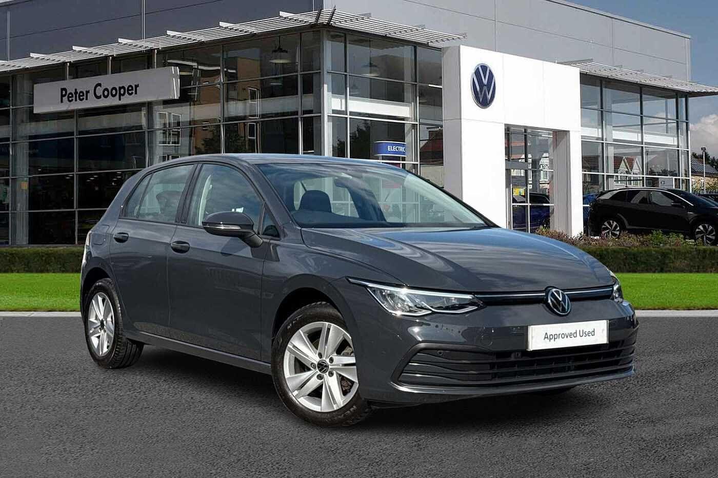 Main listing image - Volkswagen Golf