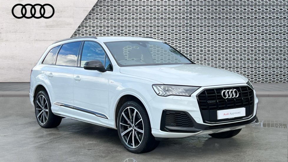 Main listing image - Audi Q7