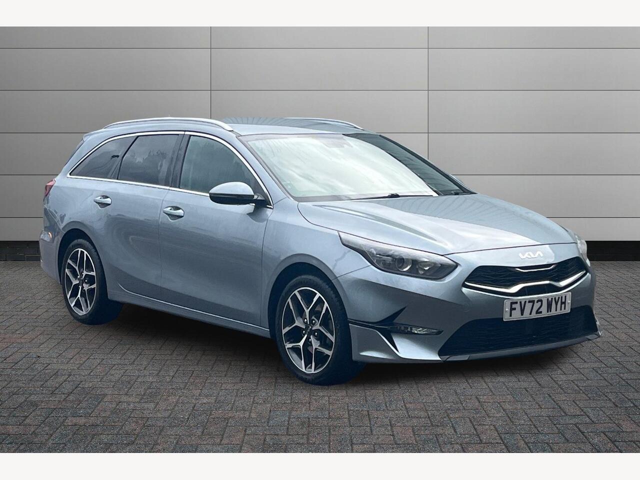 Main listing image - Kia Ceed SW