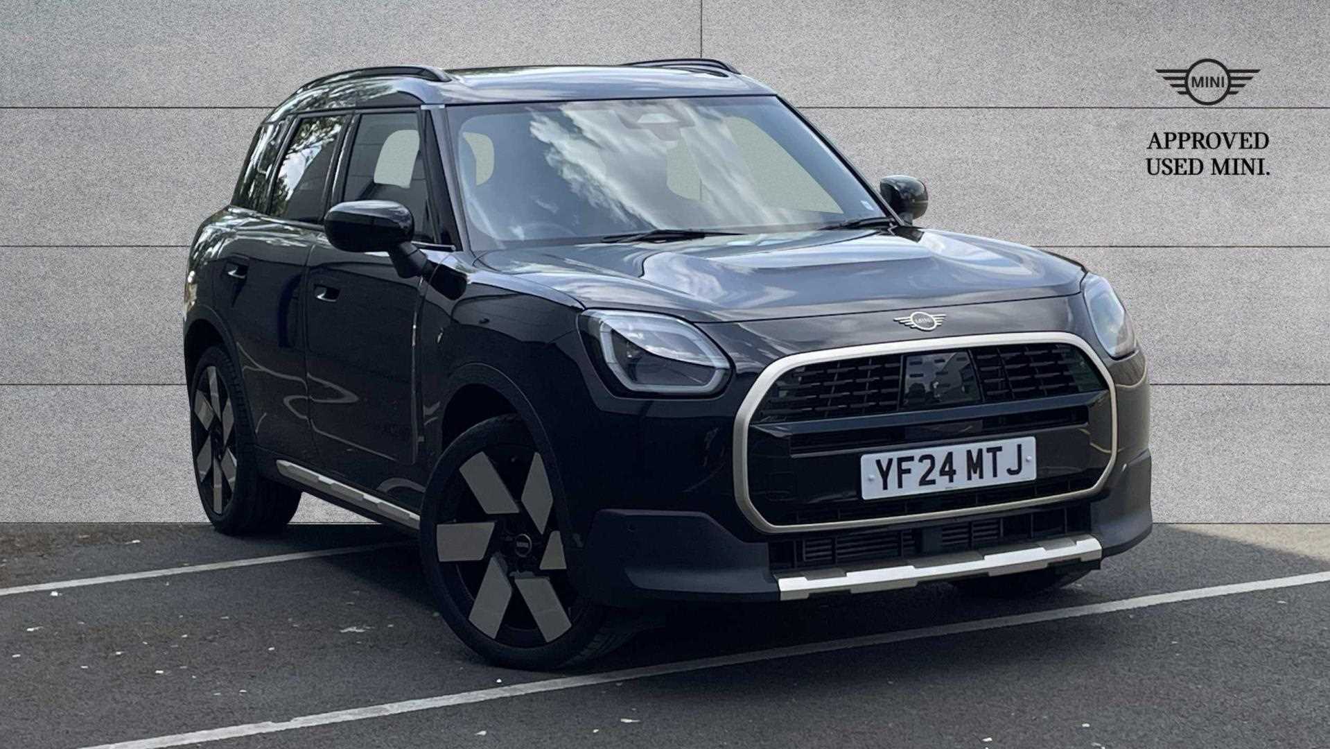 Main listing image - MINI Countryman