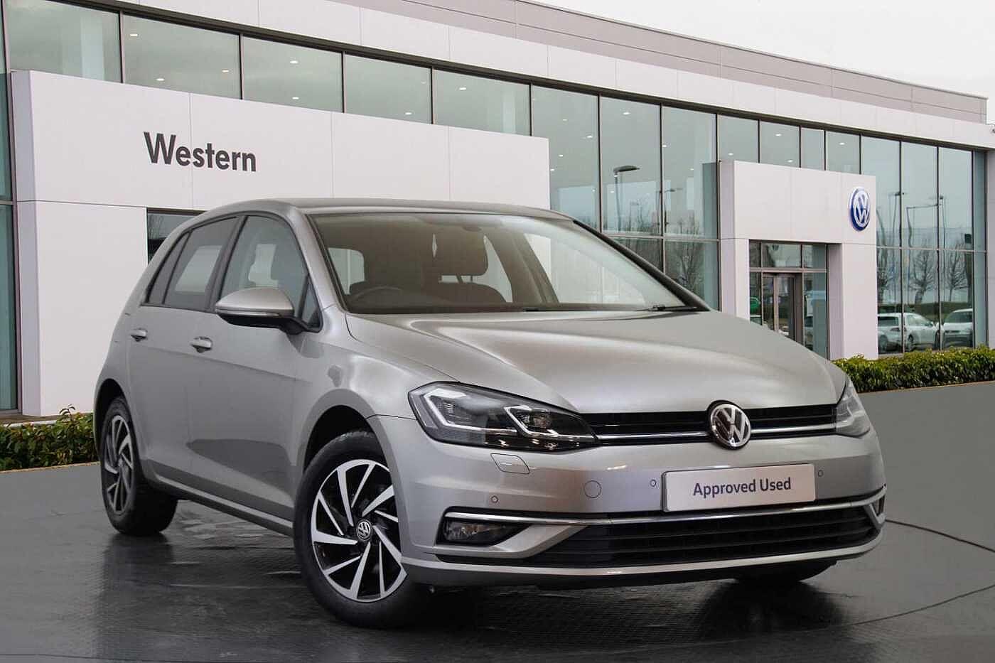 Main listing image - Volkswagen Golf