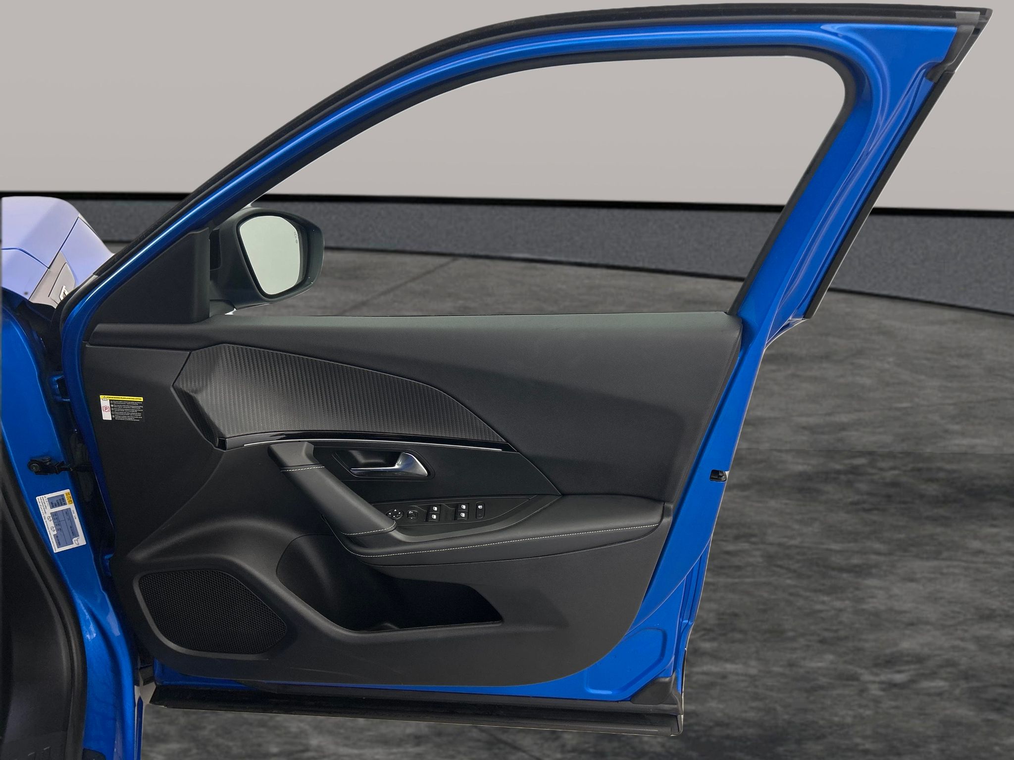 Main listing image - Peugeot 2008