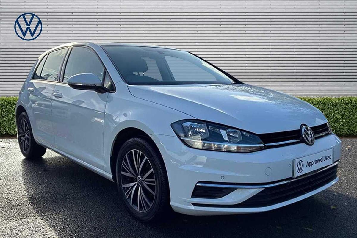 Main listing image - Volkswagen Golf