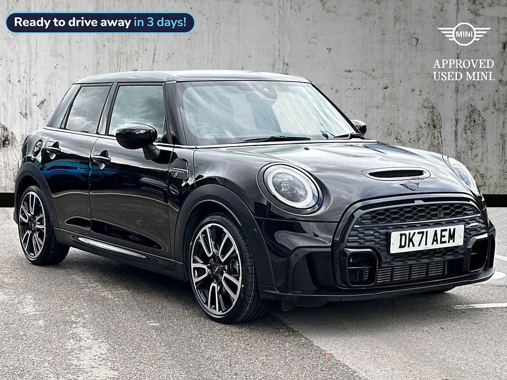 Main listing image - MINI Hatchback 5dr