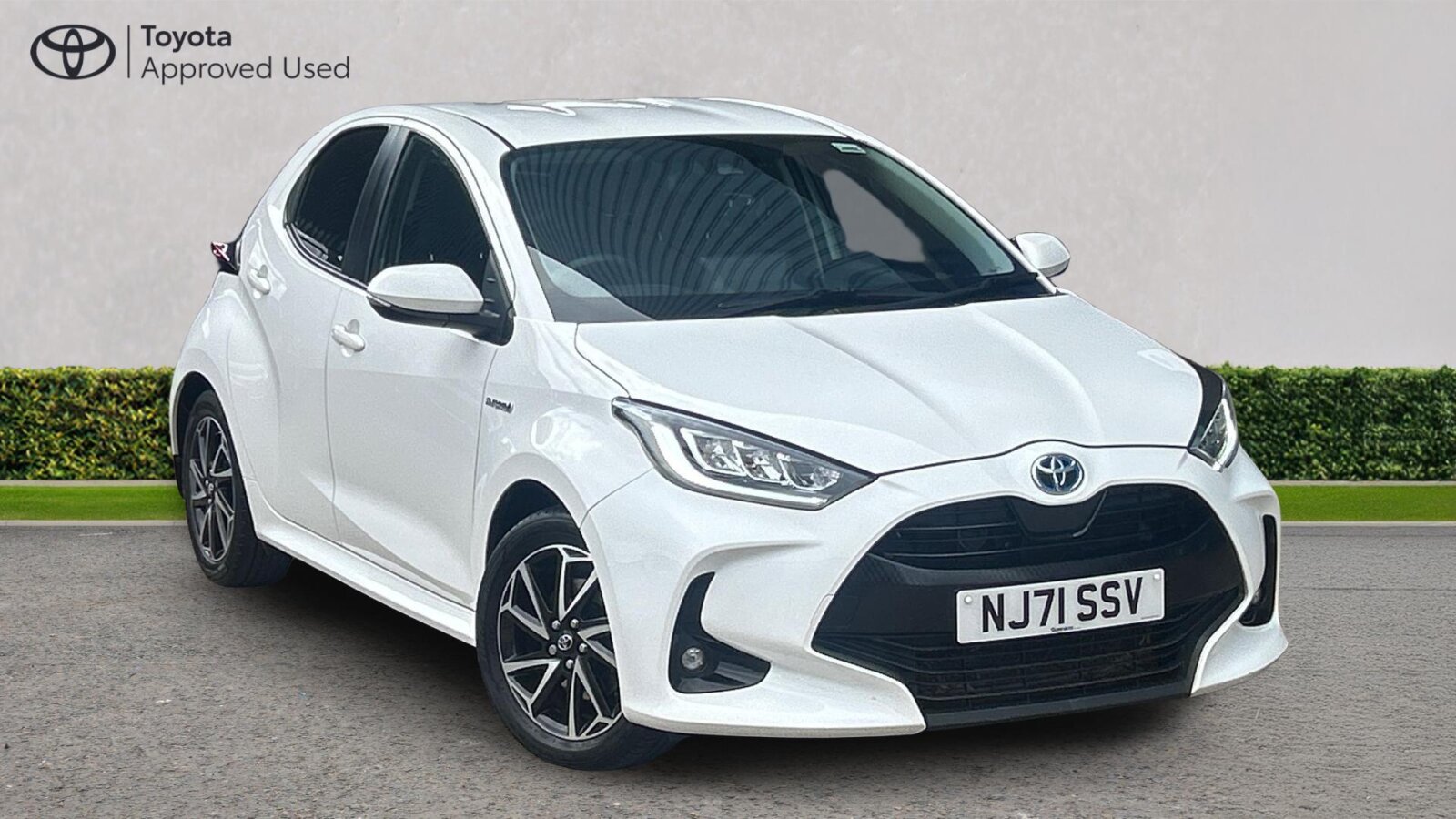 Main listing image - Toyota Yaris