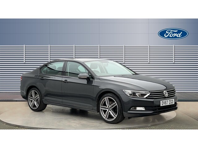 Main listing image - Volkswagen Passat