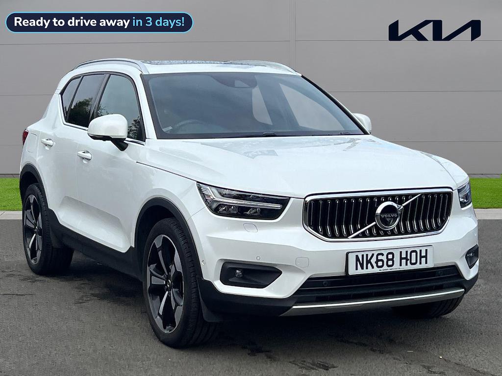 Main listing image - Volvo XC40