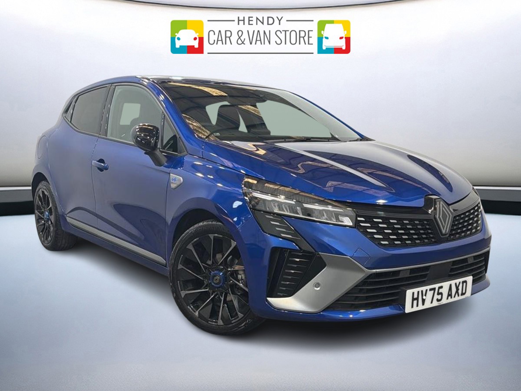 Main listing image - Renault Clio