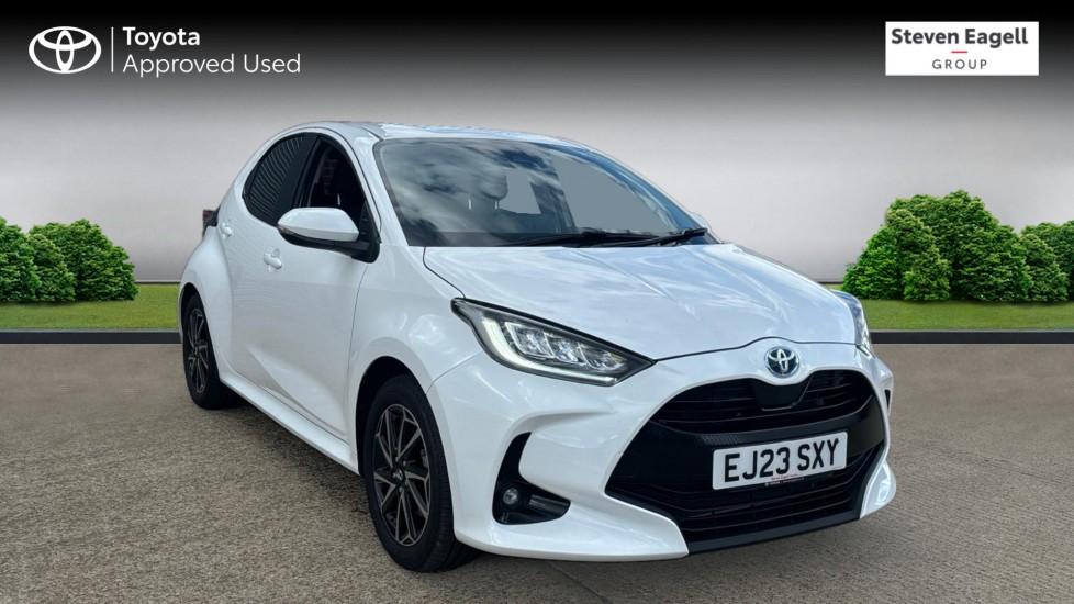 Main listing image - Toyota Yaris