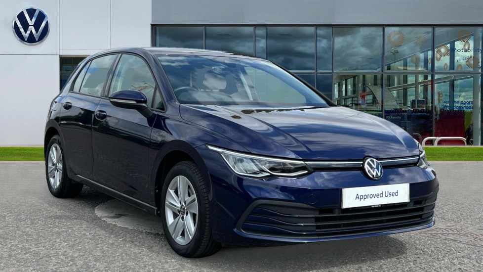 Main listing image - Volkswagen Golf
