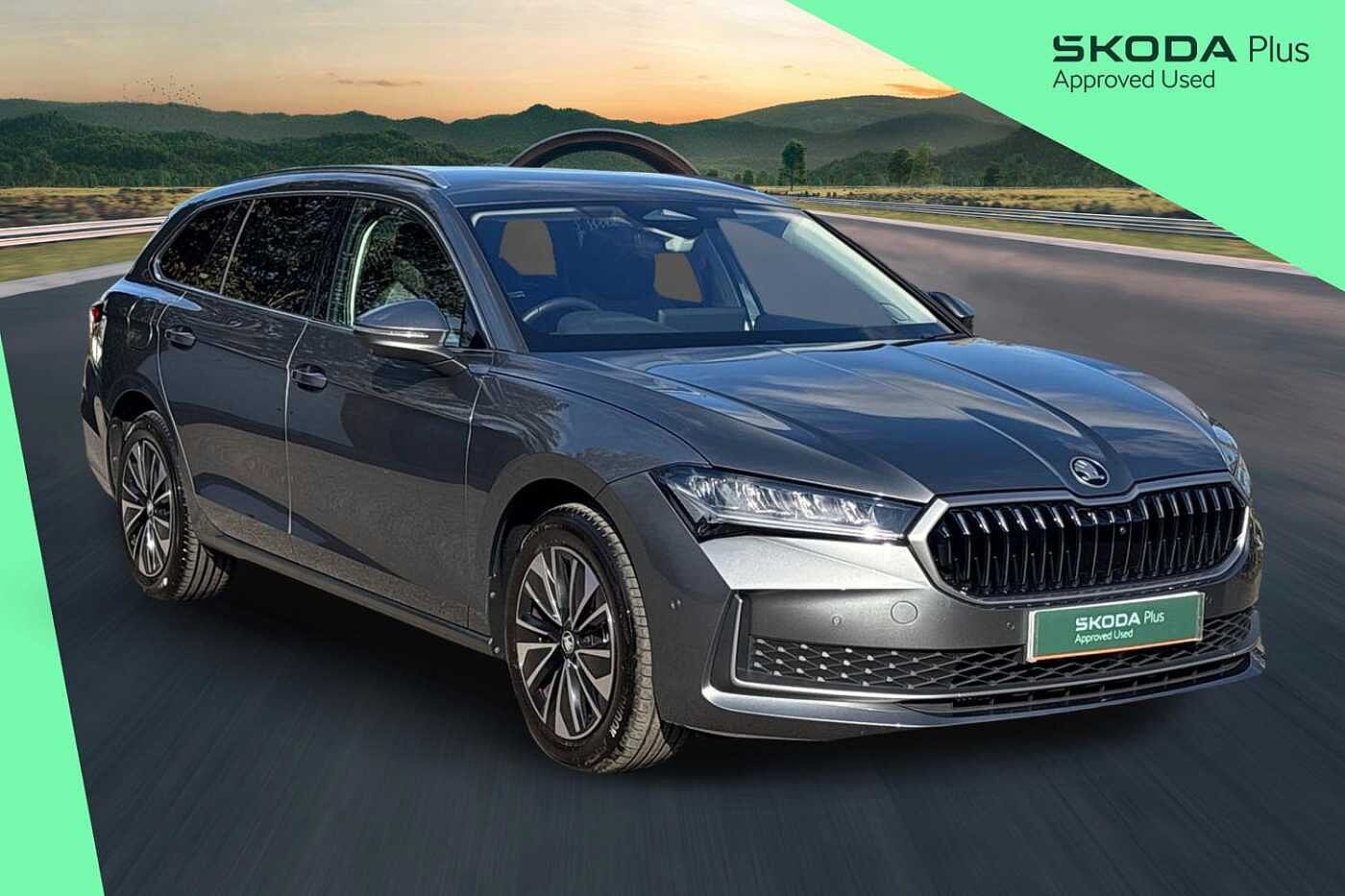 Main listing image - Skoda Superb Estate