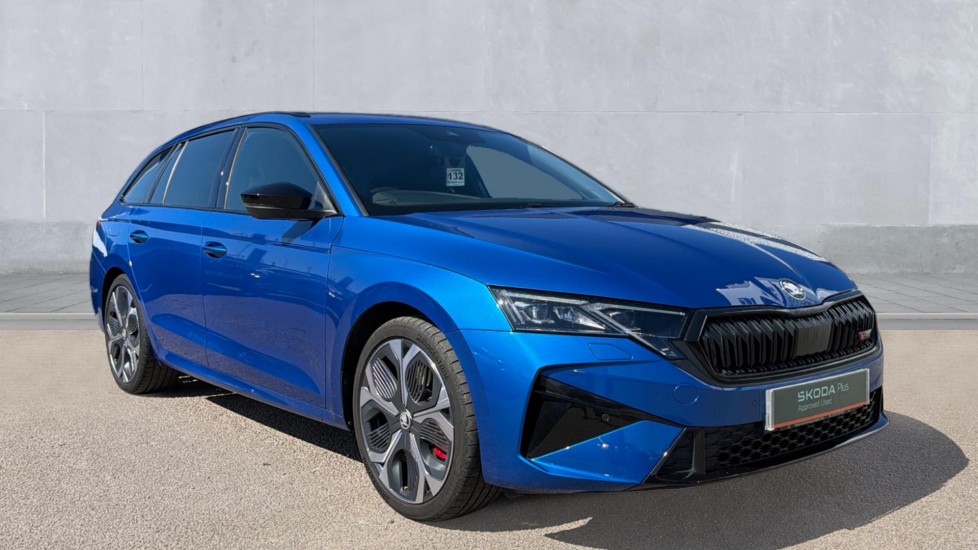 Main listing image - Skoda Octavia Estate