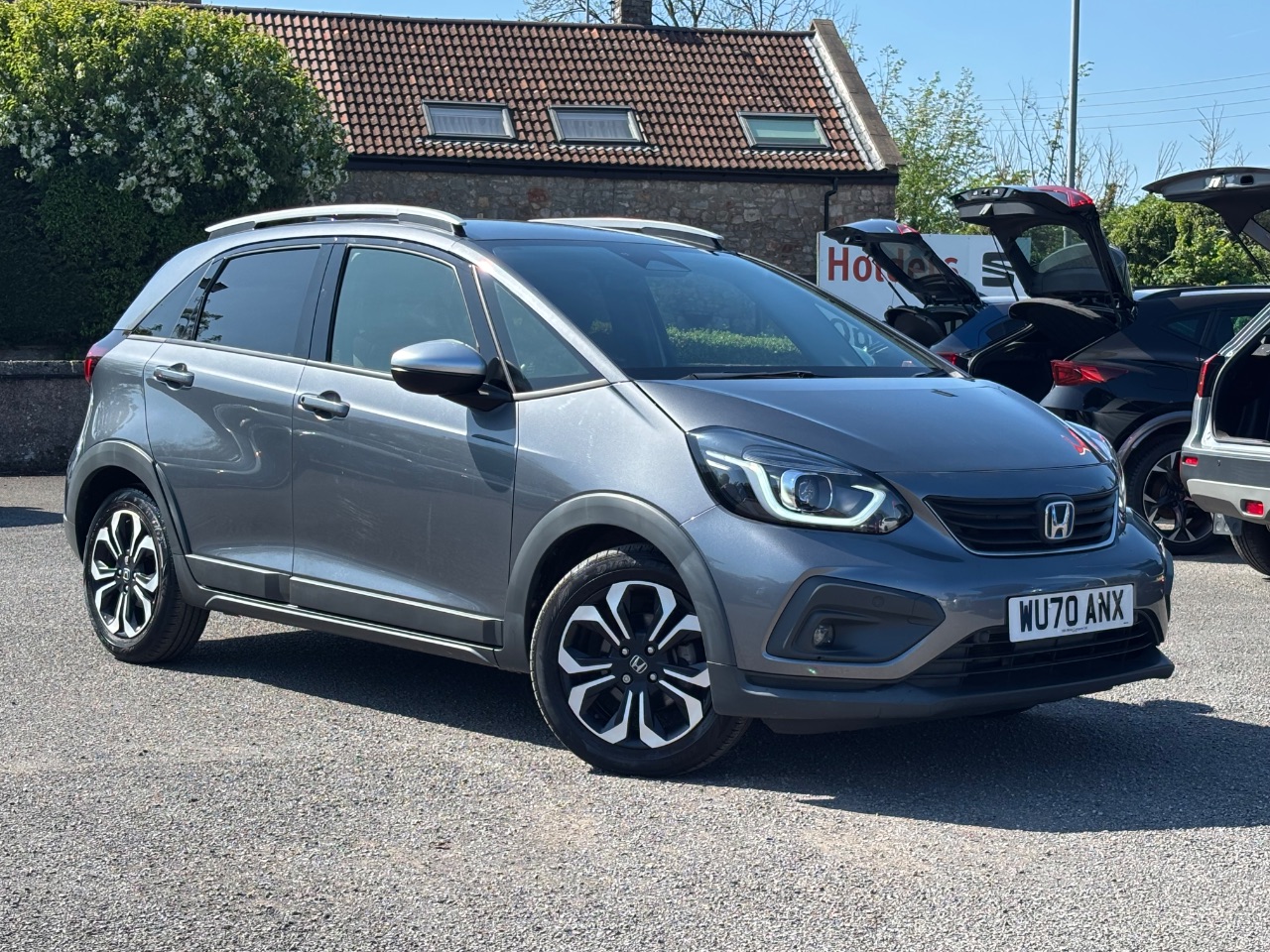 Main listing image - Honda Jazz Crosstar