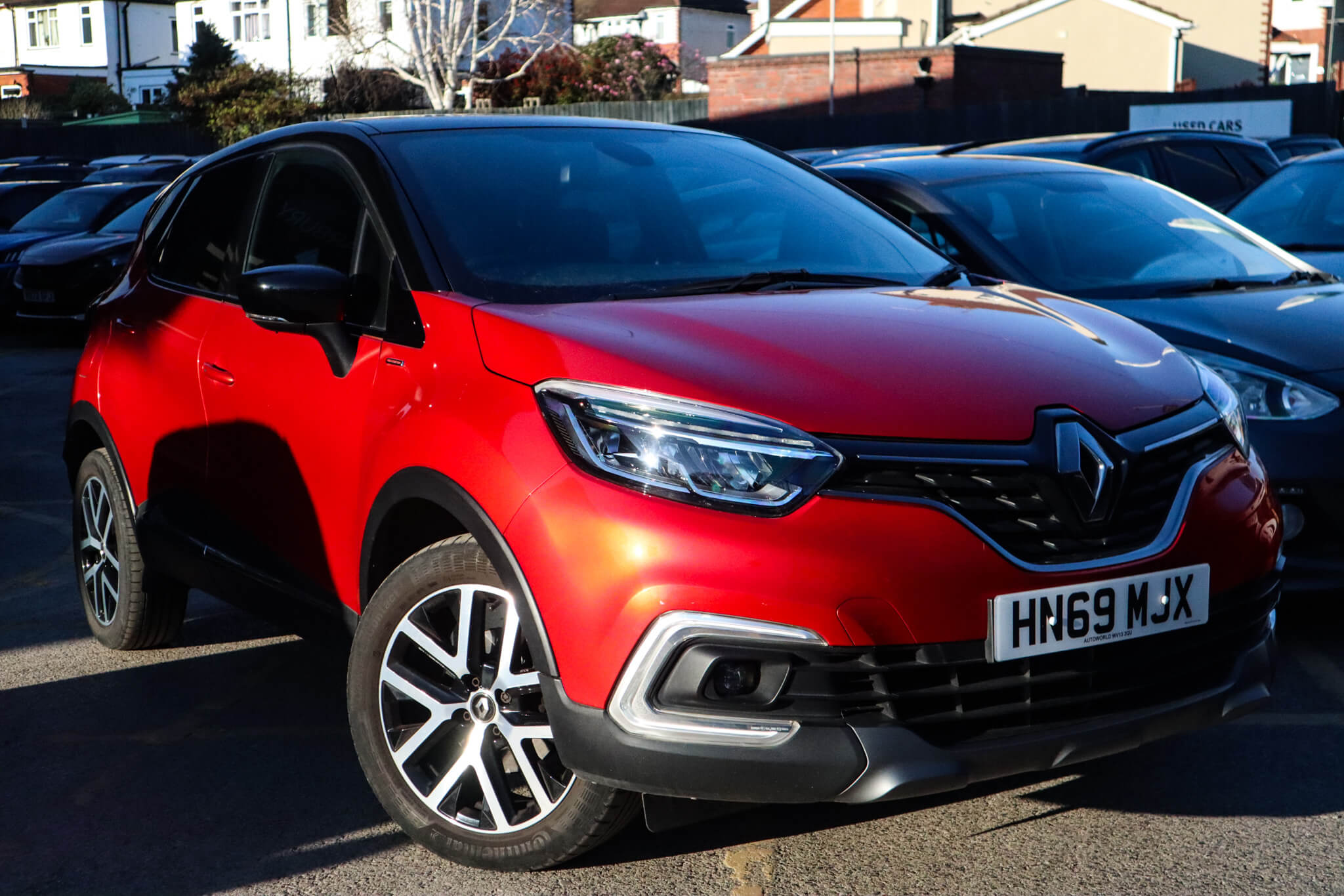 Main listing image - Renault Captur