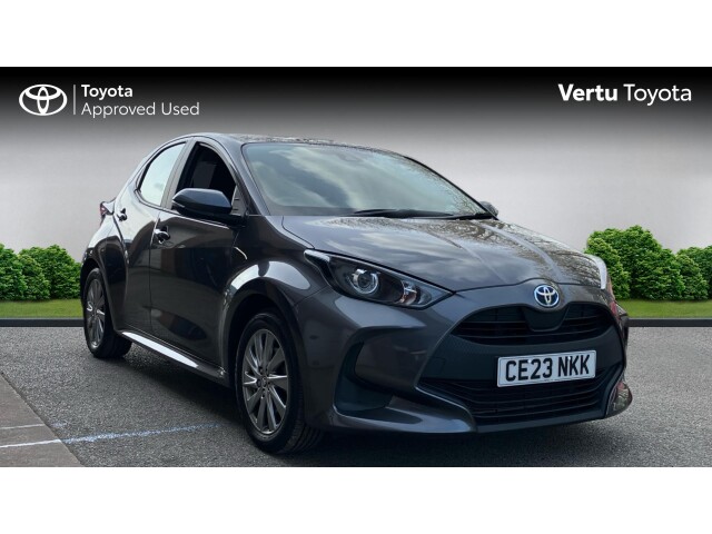 Main listing image - Toyota Yaris