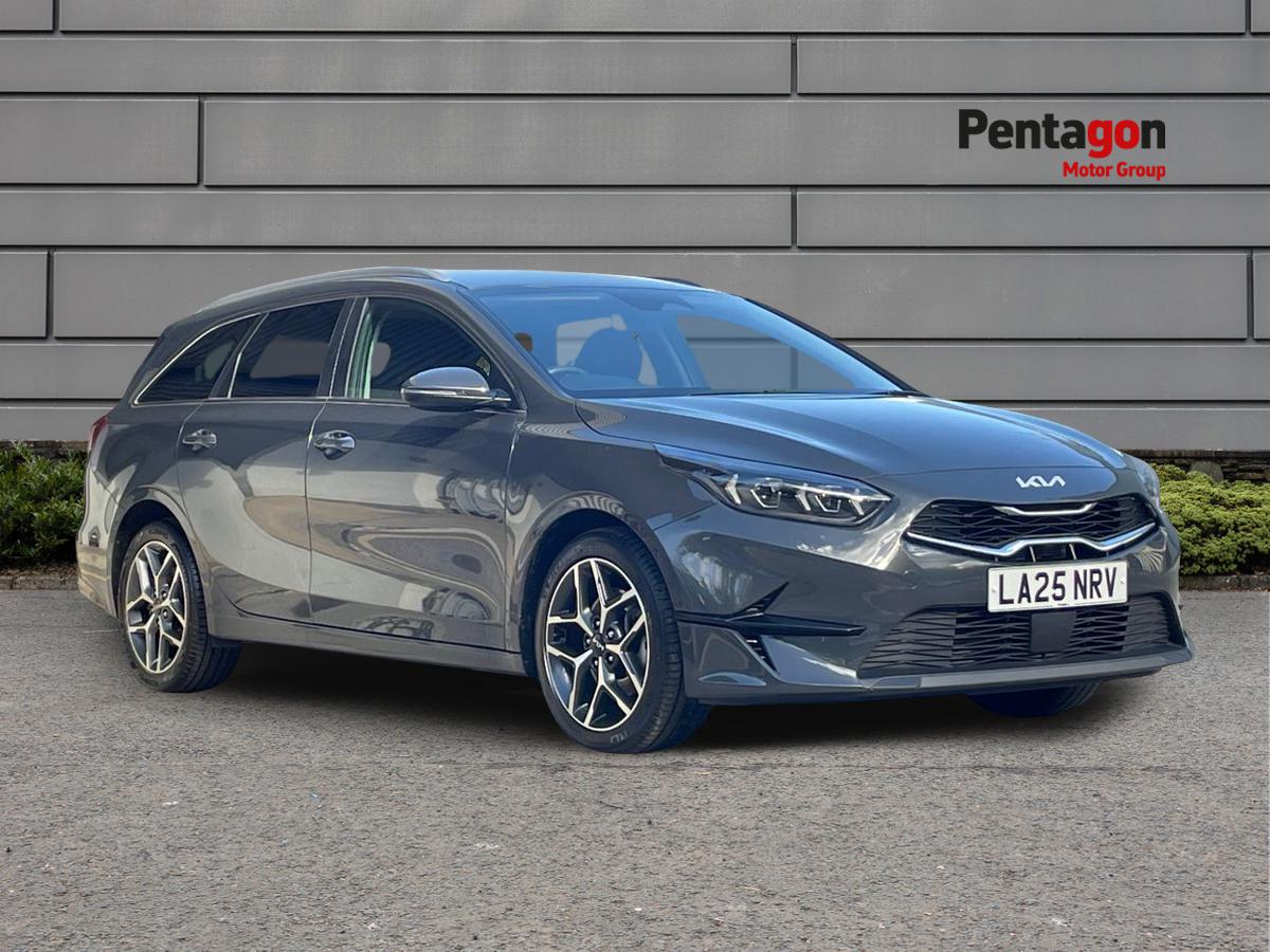Main listing image - Kia Ceed