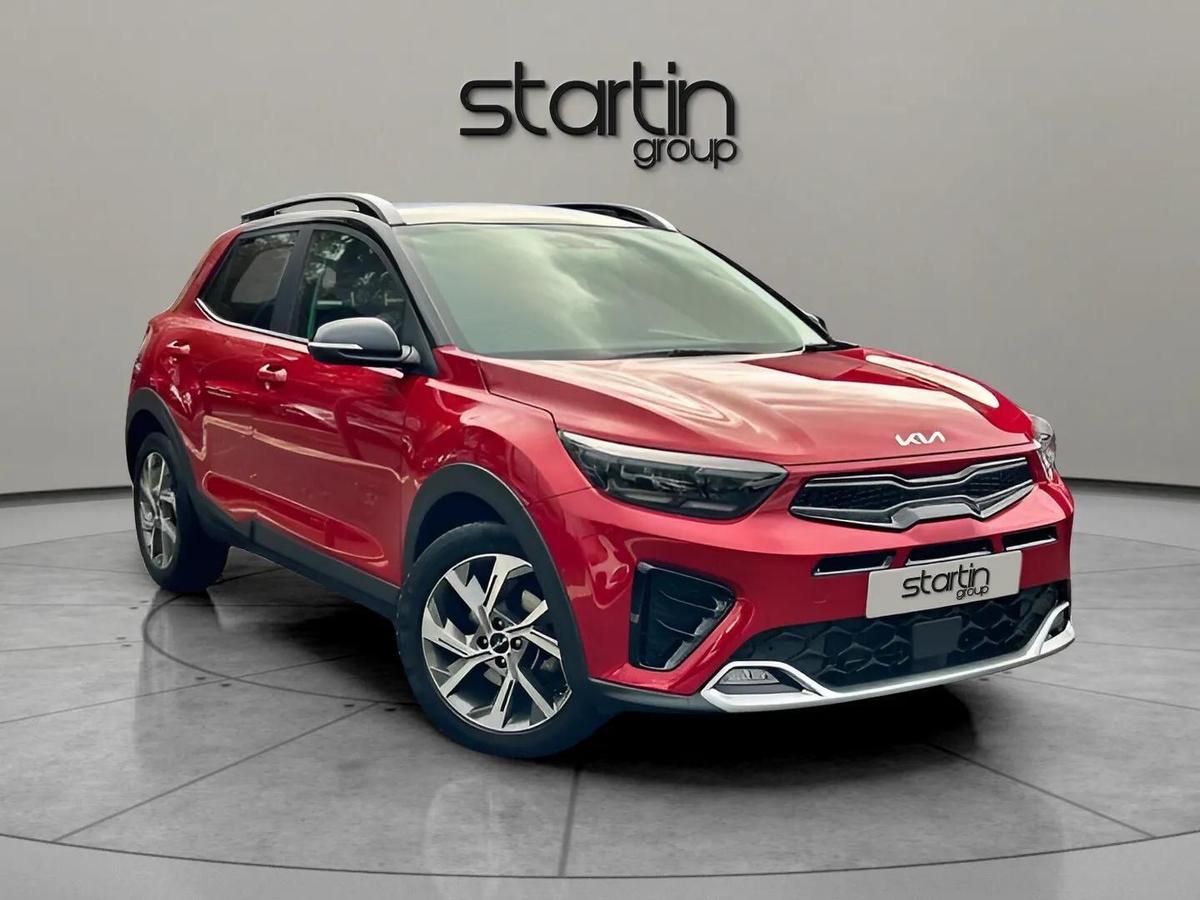 Main listing image - Kia Stonic
