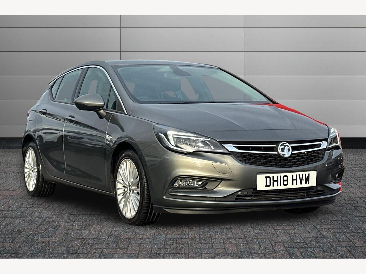 Main listing image - Vauxhall Astra
